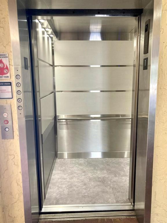 4701 Martinique Dr B2