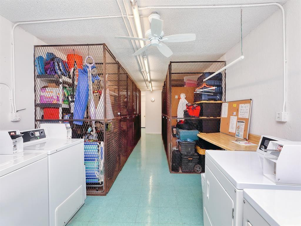 4701 Martinique Dr B2