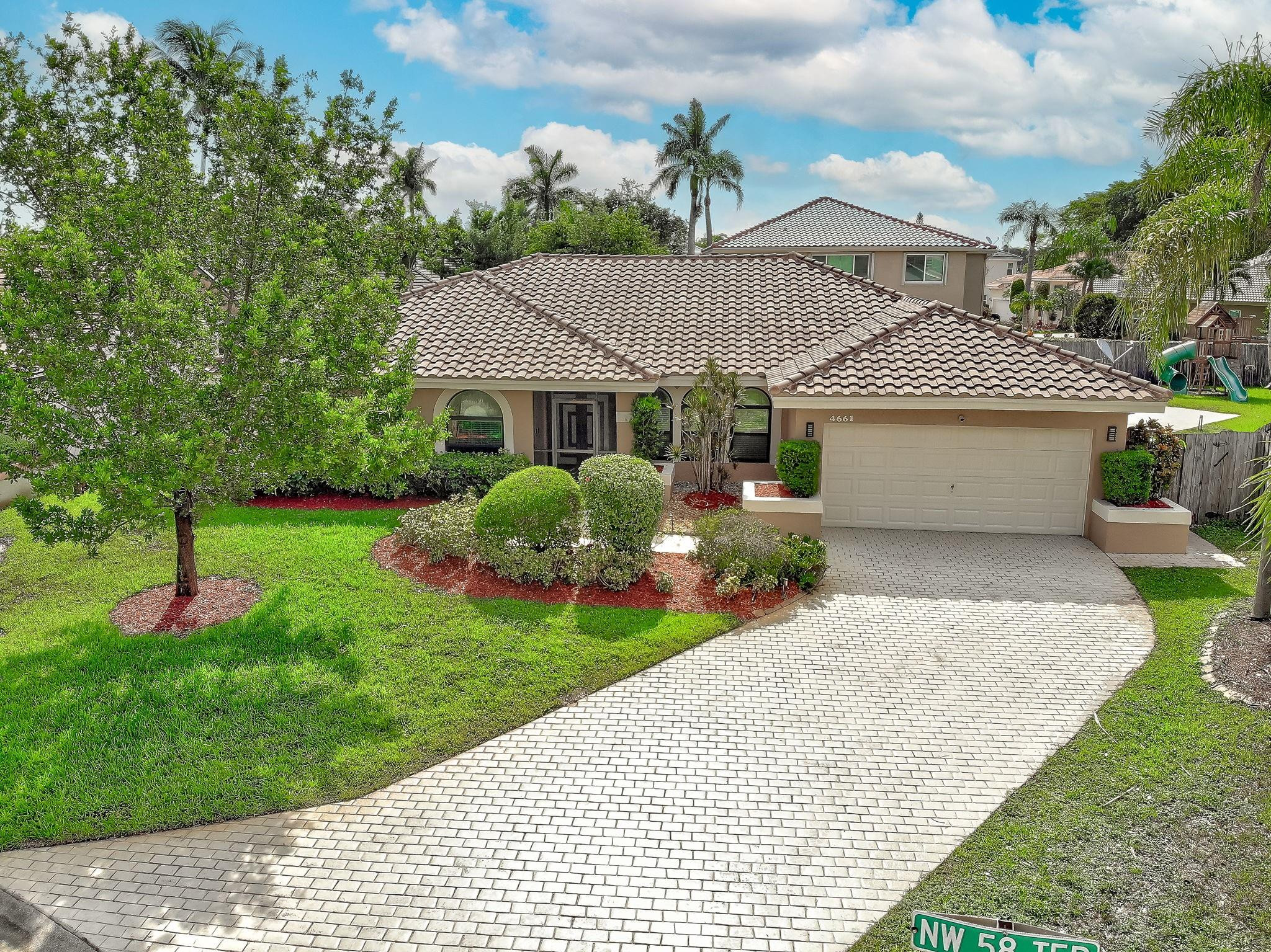 4661 NW 58TH TE