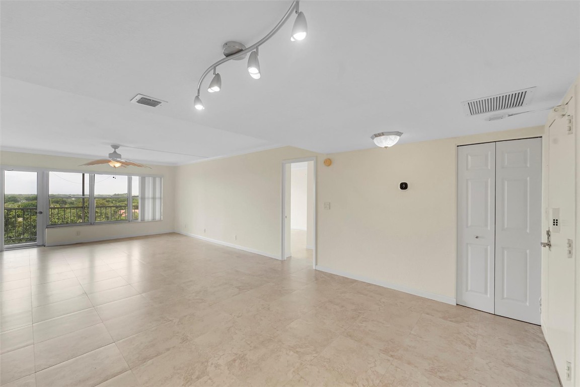 10777 W Sample Rd 805