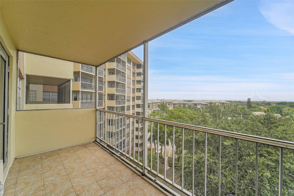 10777 W Sample Rd 805