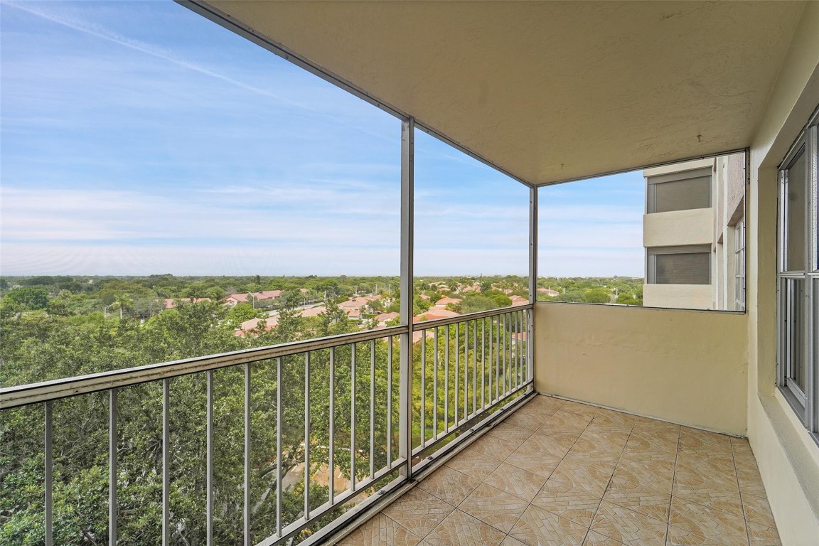 10777 W Sample Rd 805