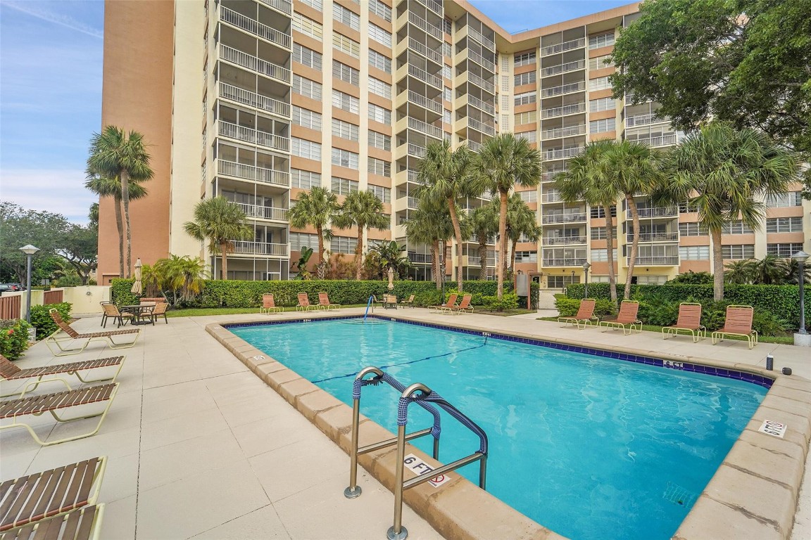 10777 W Sample Rd 805