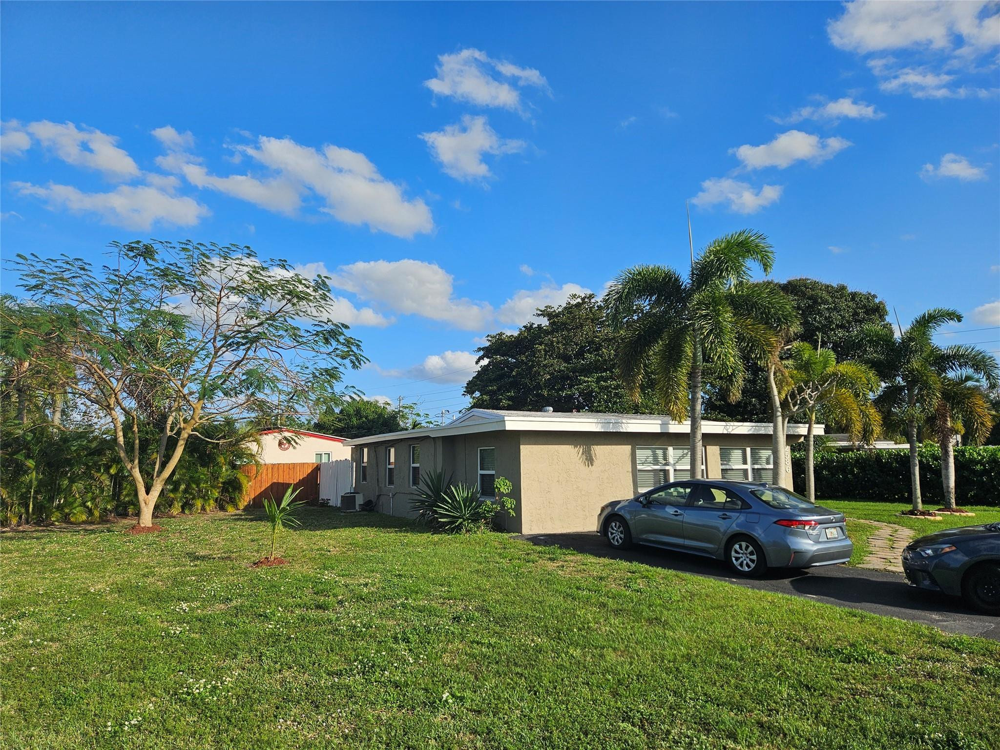 2586 NW 58th Ave