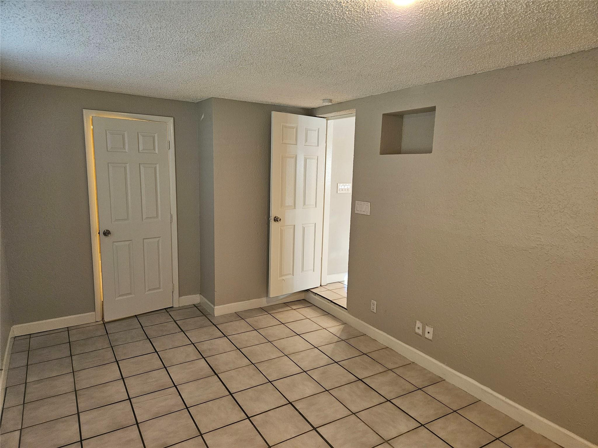 2586 NW 58th Ave