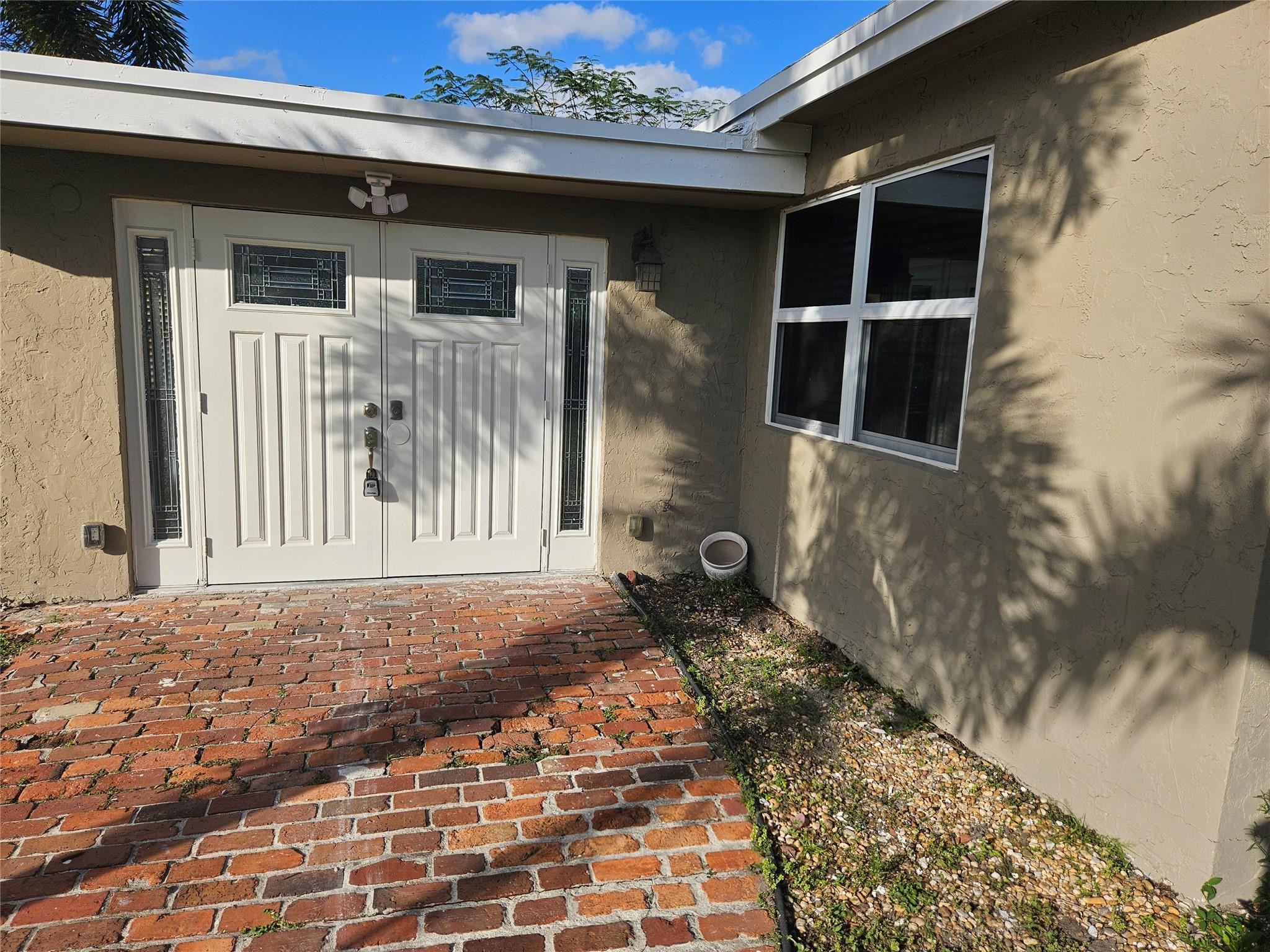 2586 NW 58th Ave