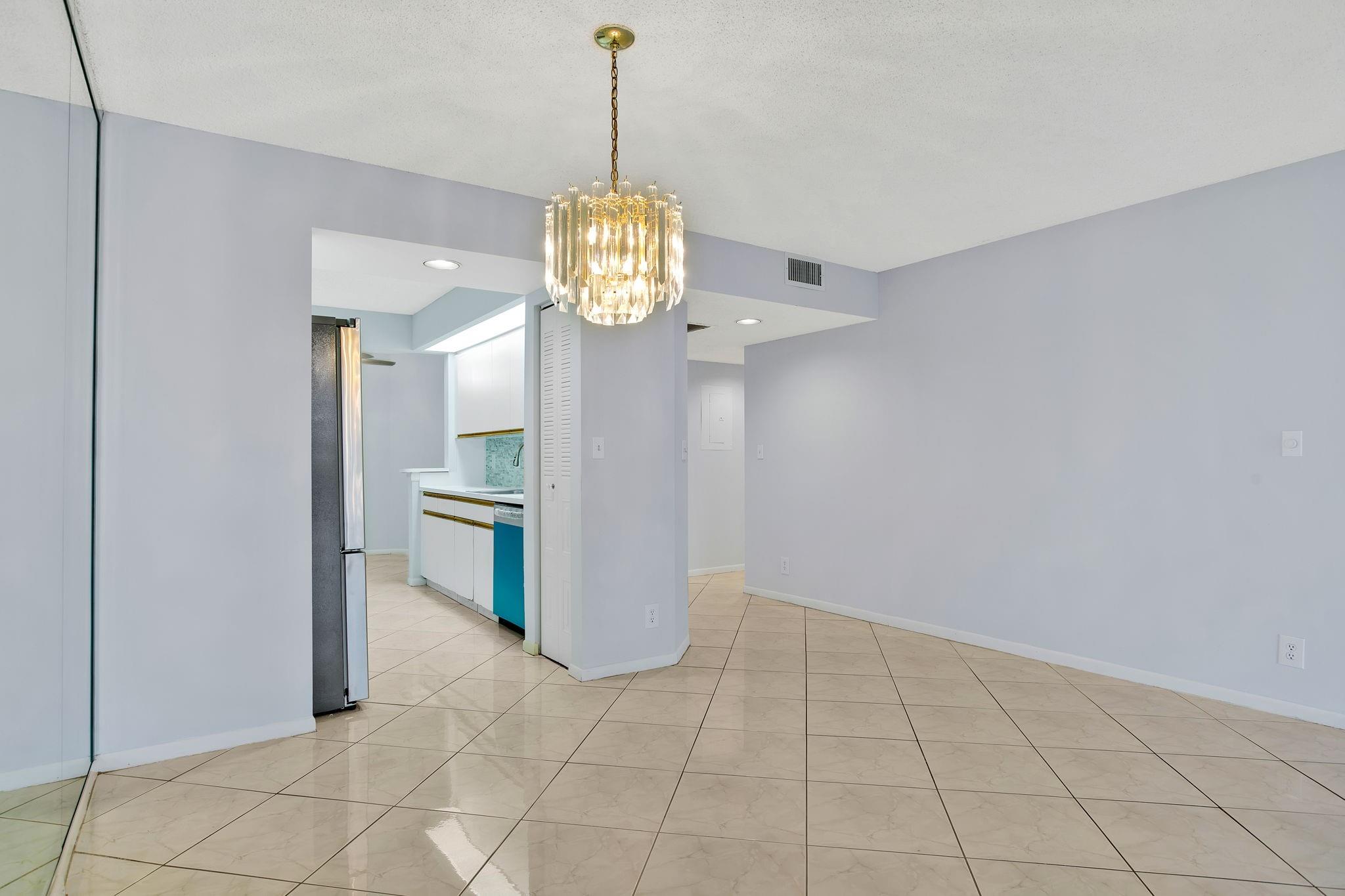 1606 Abaco Dr E4