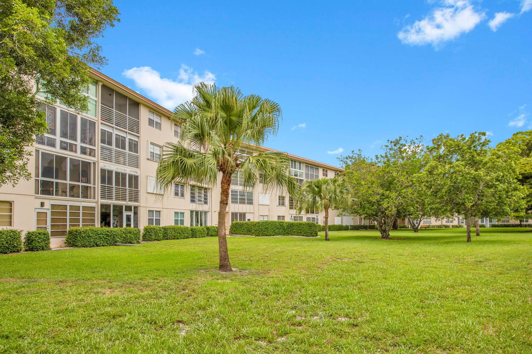 1606 Abaco Dr E4
