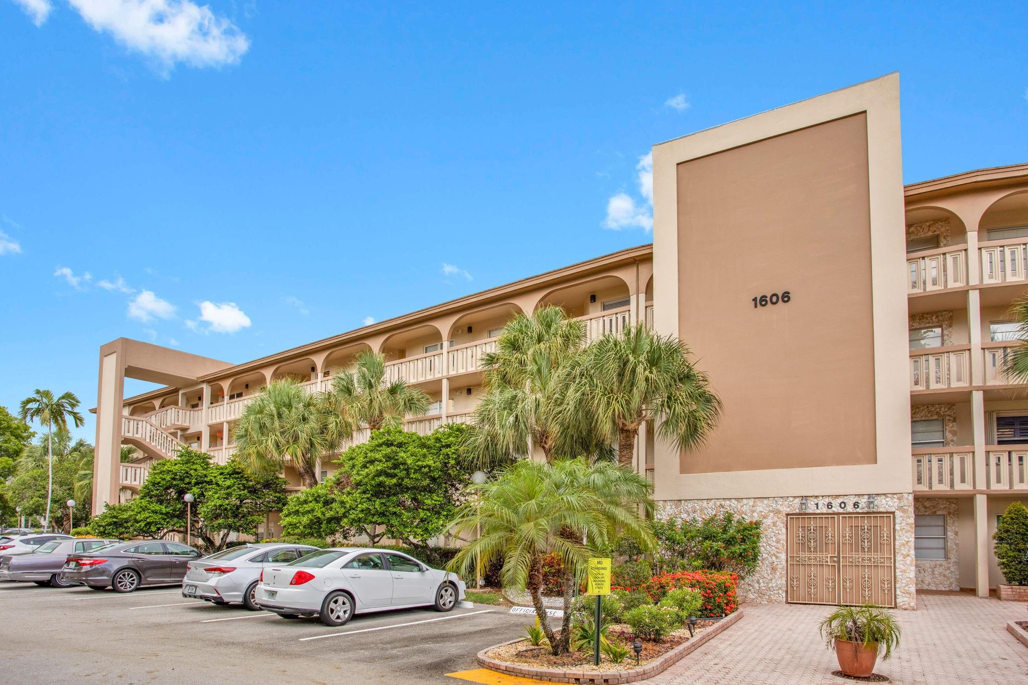 1606 Abaco Dr E4