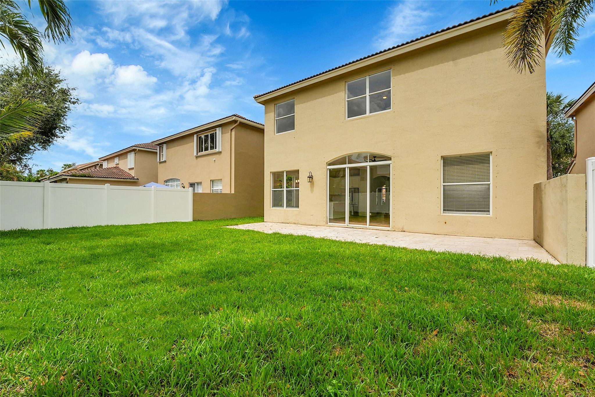 5056 Sancerre Cir