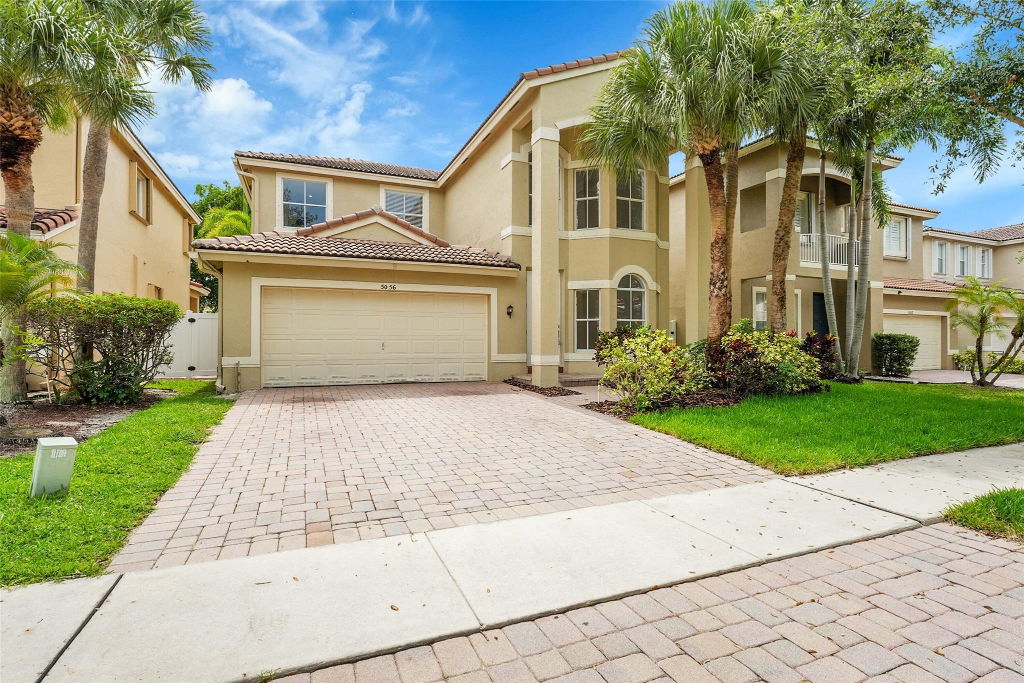 5056 Sancerre Cir