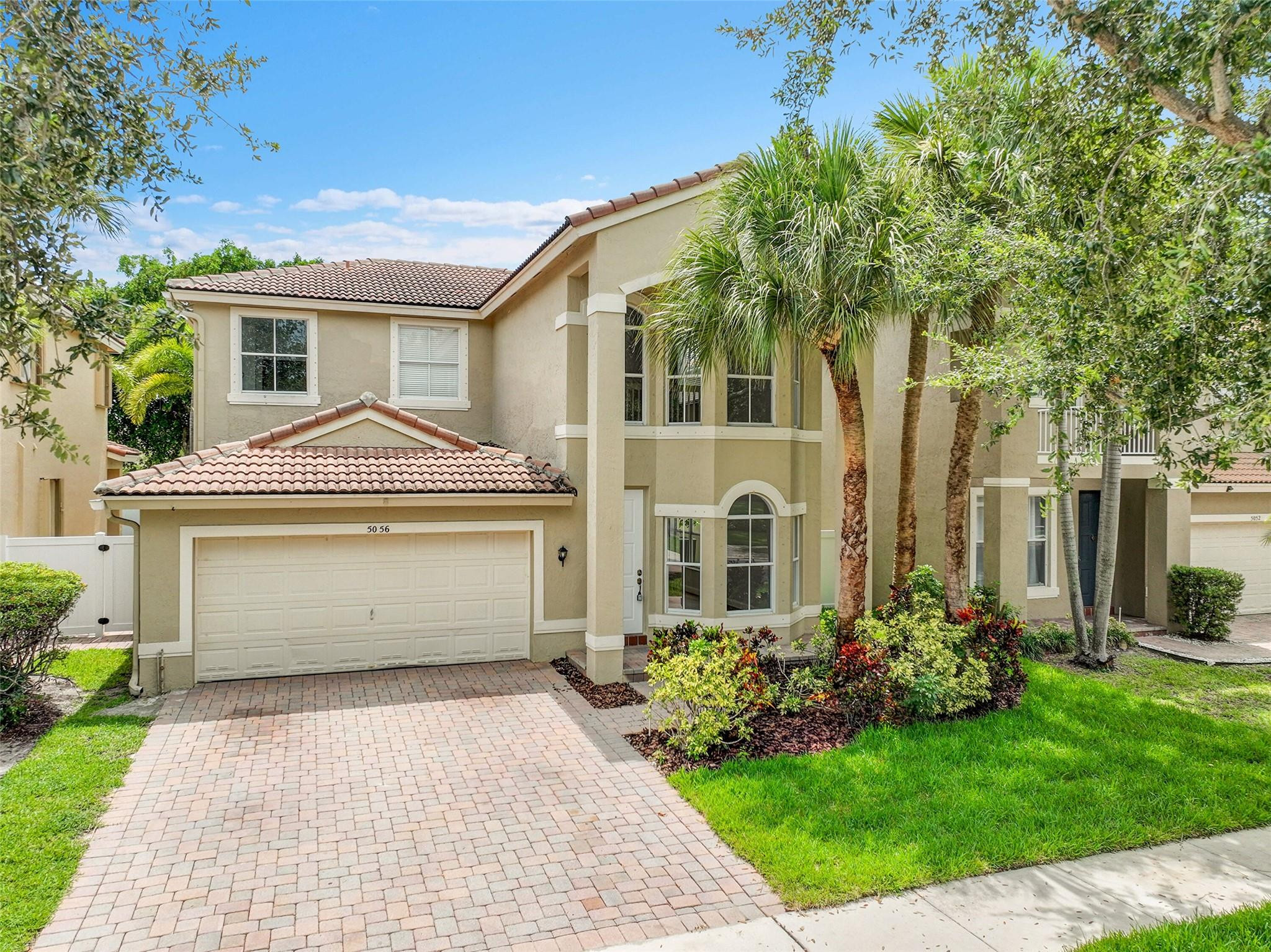 5056 Sancerre Cir