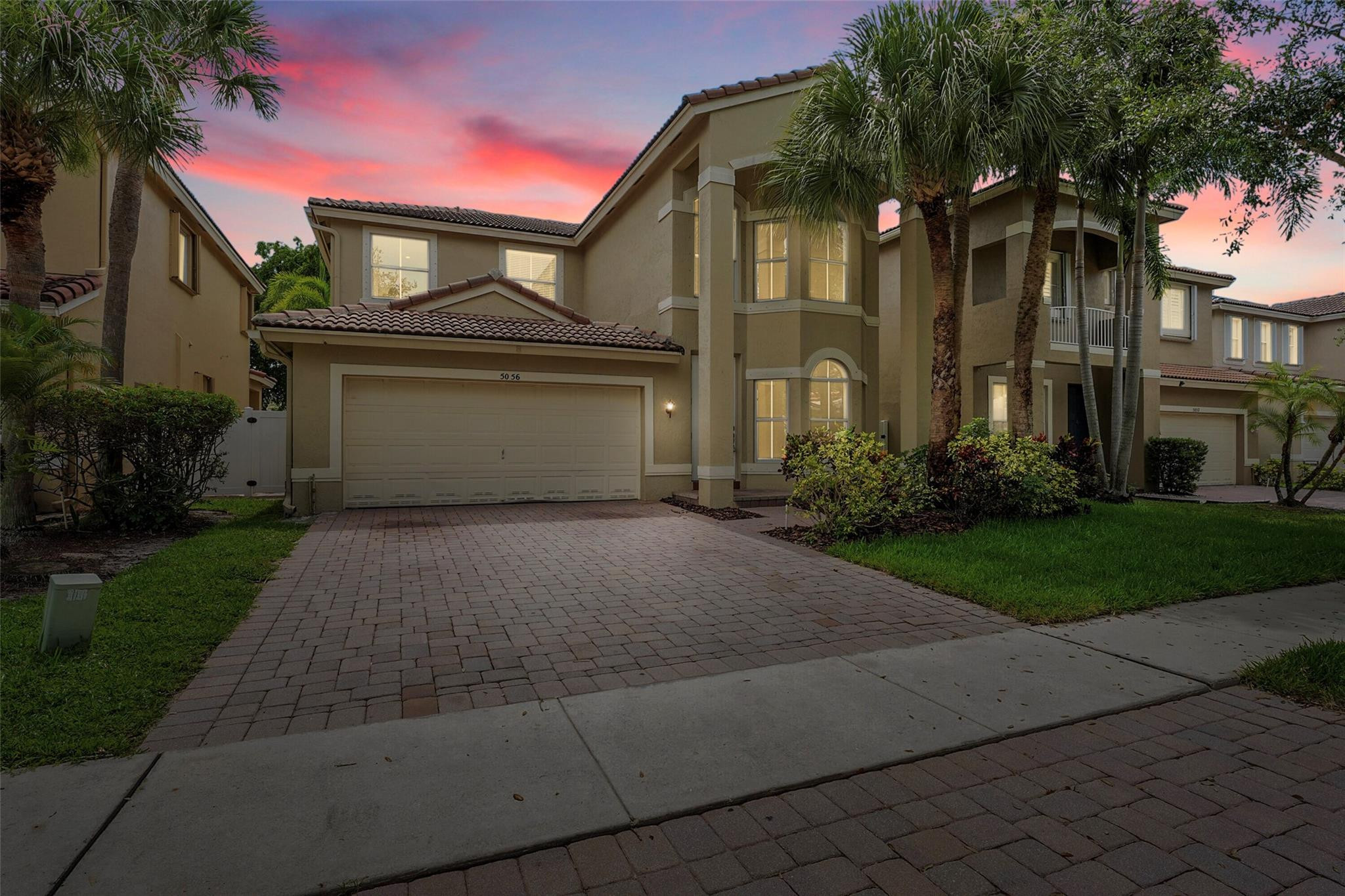 5056 Sancerre Cir