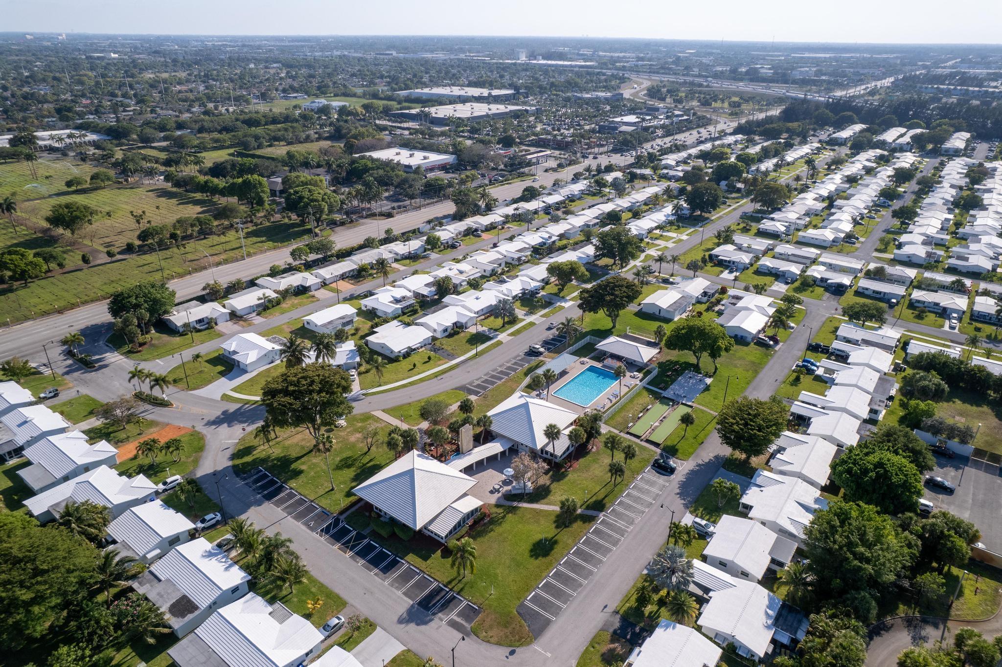 240 NW 24TH CT
