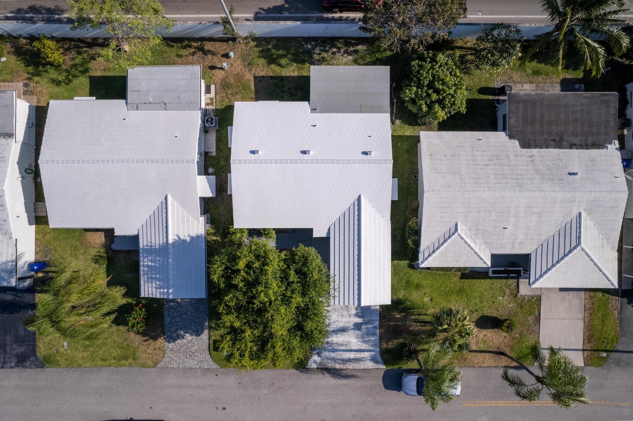 240 NW 24TH CT