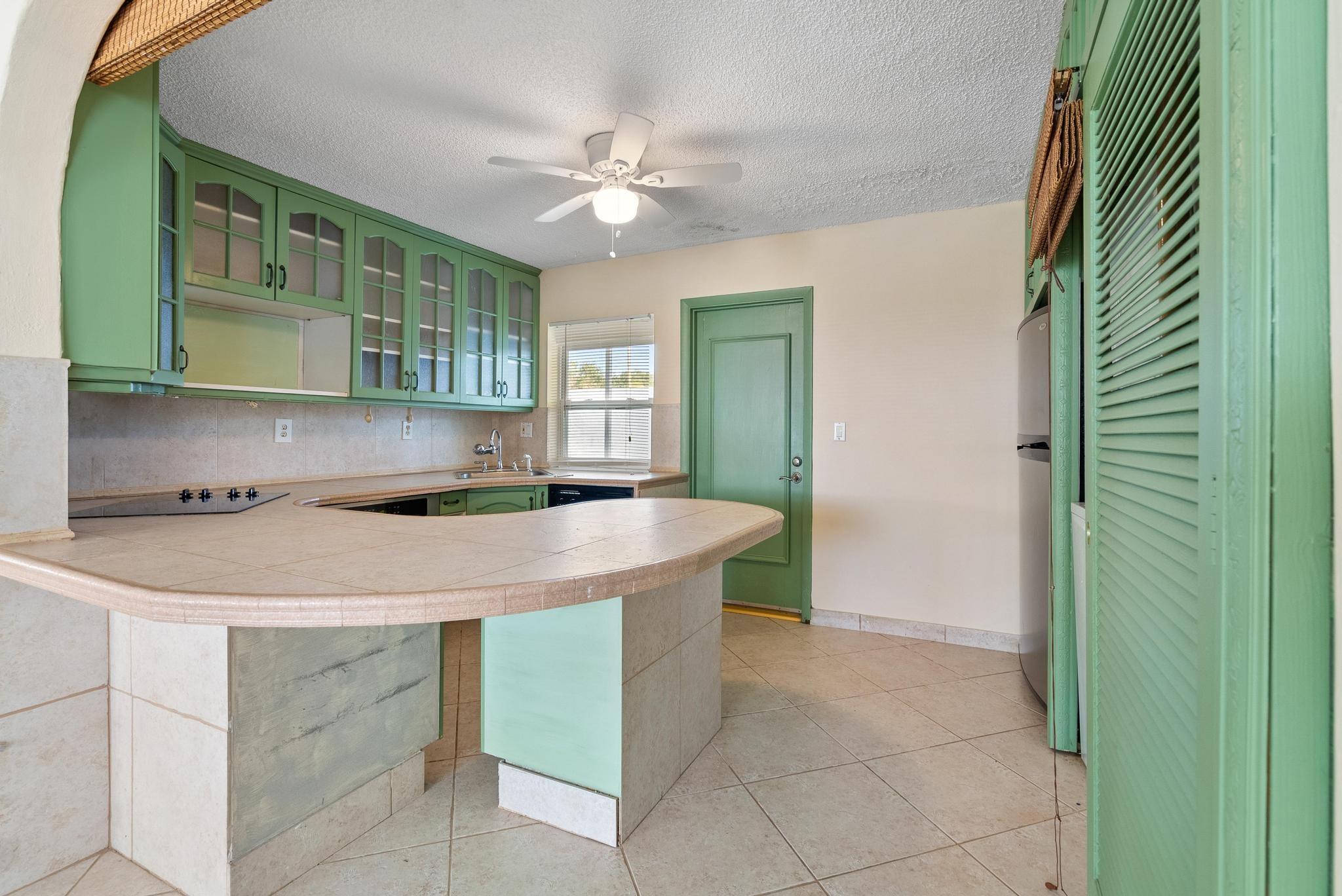 240 NW 24TH CT
