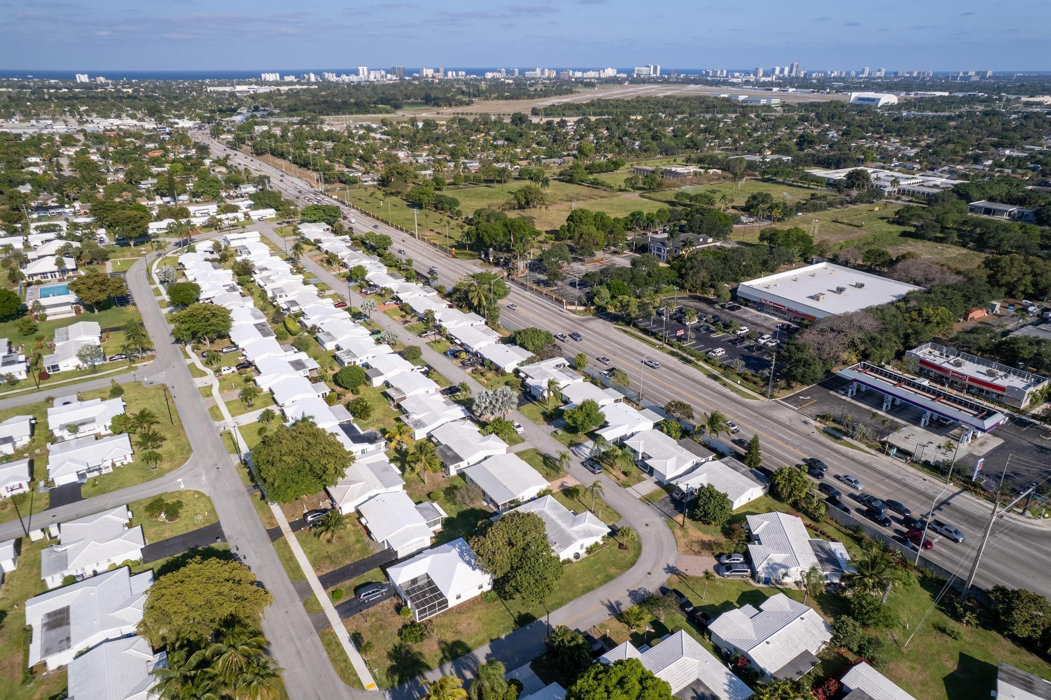 240 NW 24TH CT