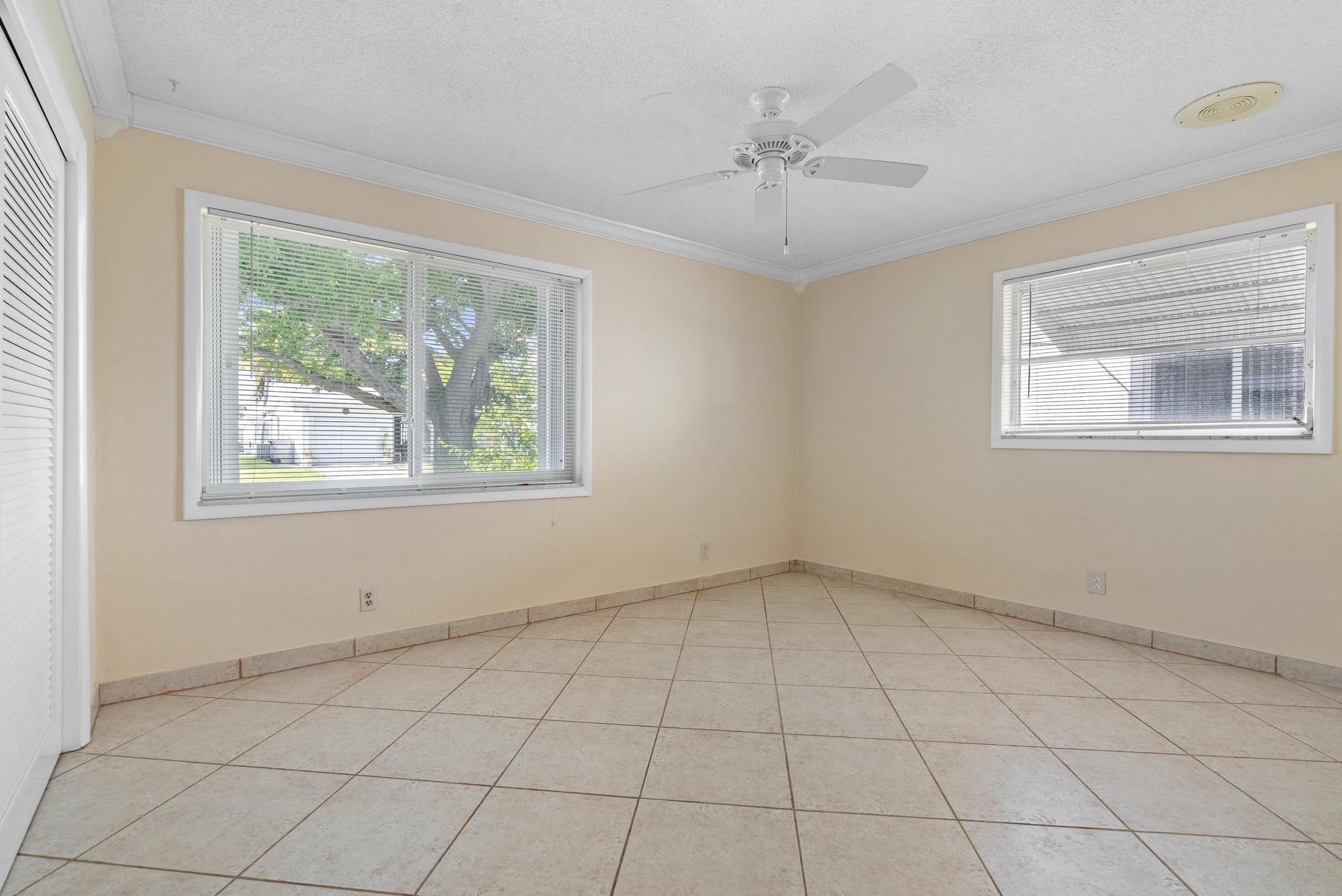 240 NW 24TH CT