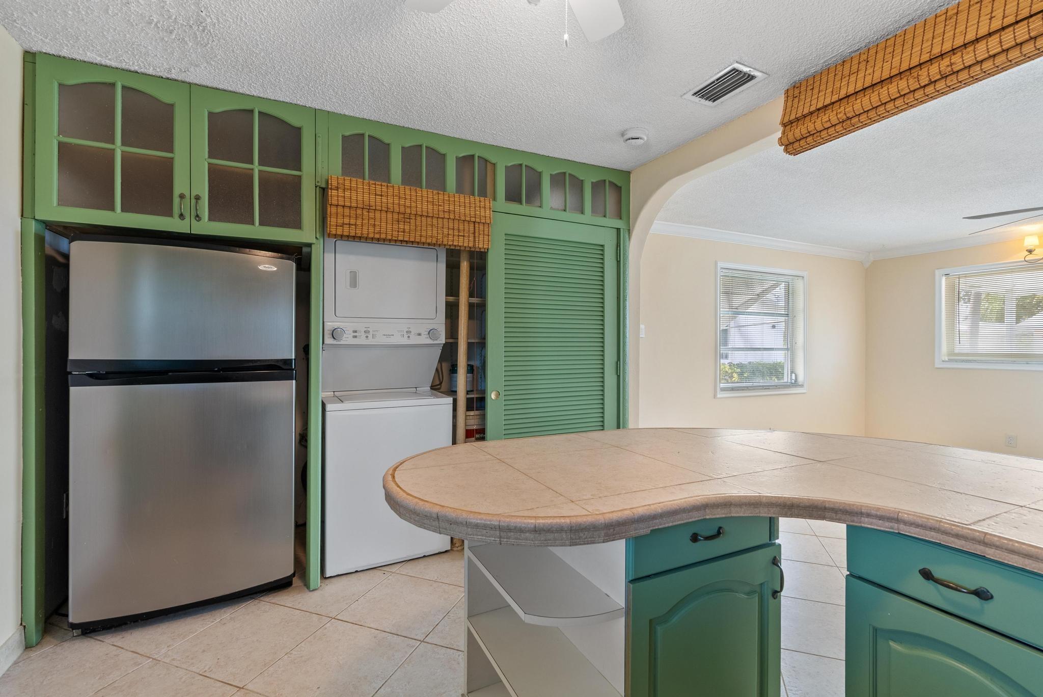 240 NW 24TH CT