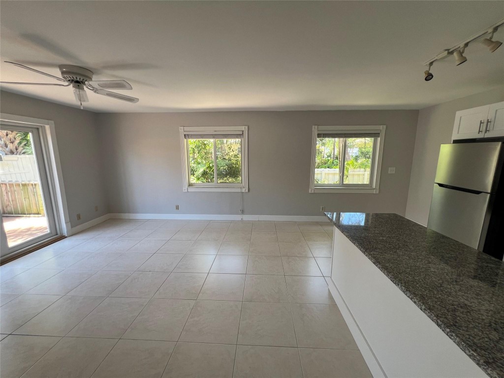 701 S Ocean Blvd 701-A