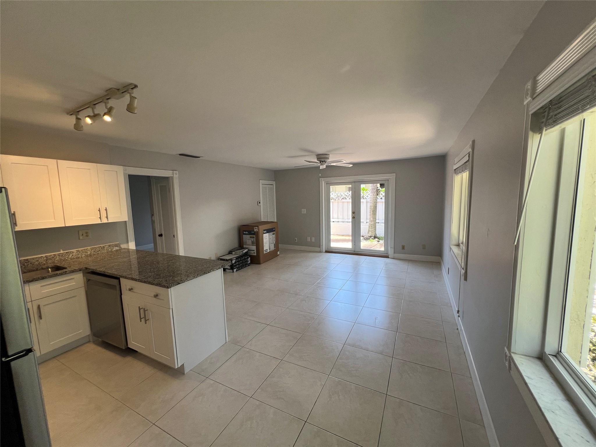 701 S Ocean Blvd 701-A