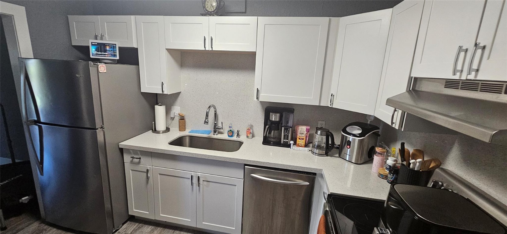 3336 NW 85th Ave 3336