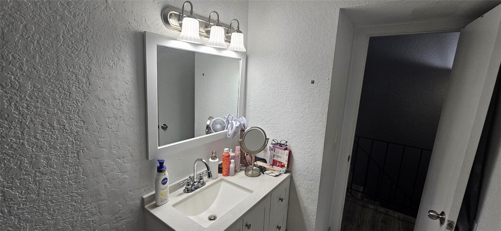 3336 NW 85th Ave 3336