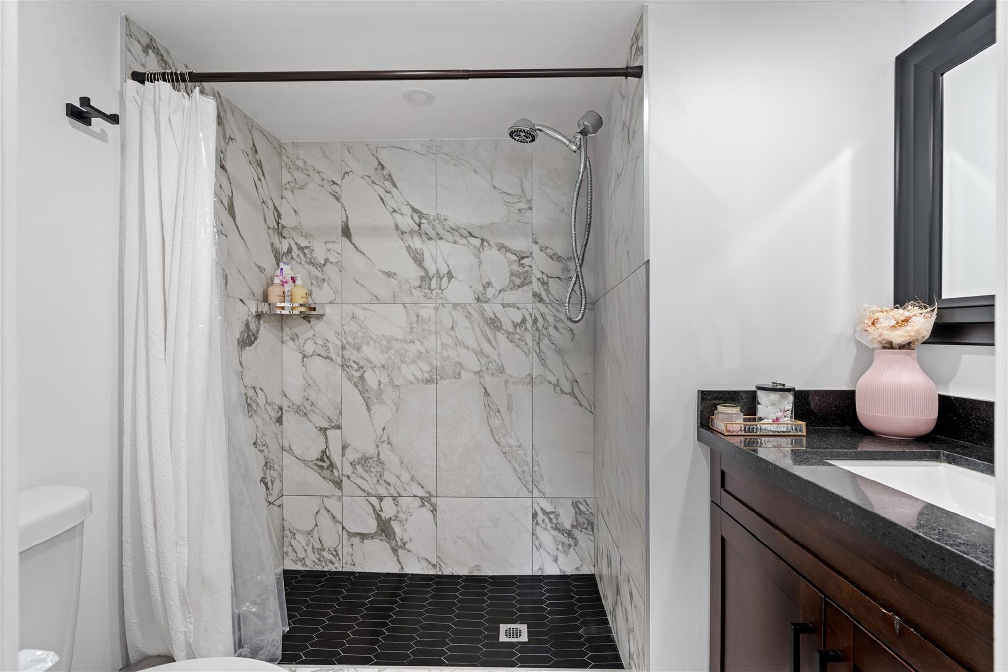 706 SE 2nd Avenue 335