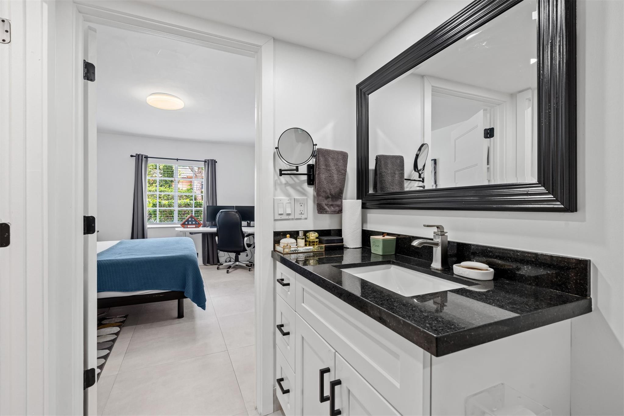 706 SE 2nd Avenue 335