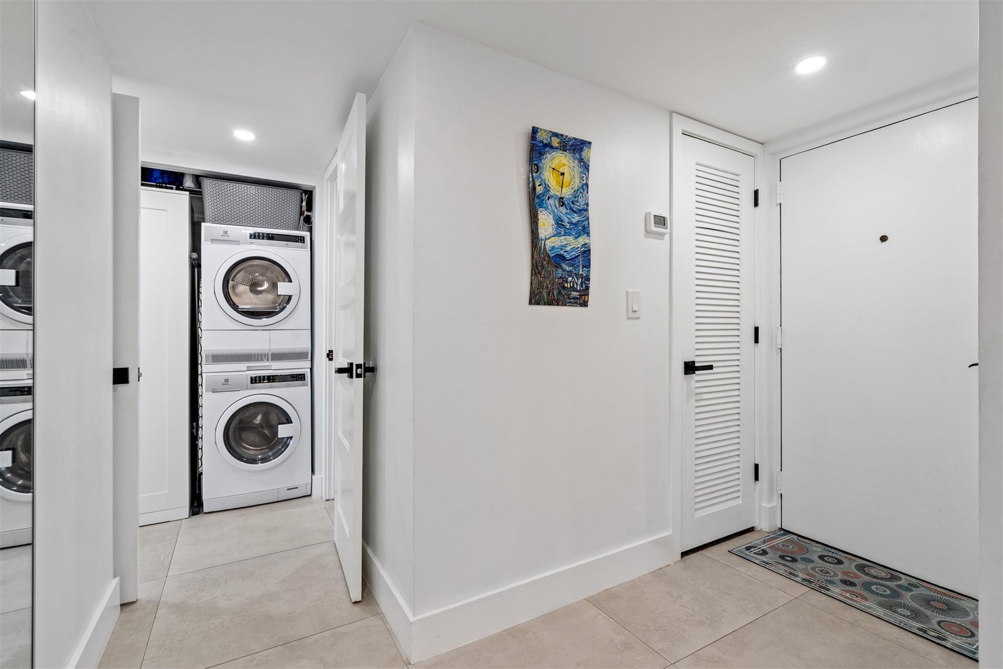 706 SE 2nd Avenue 335