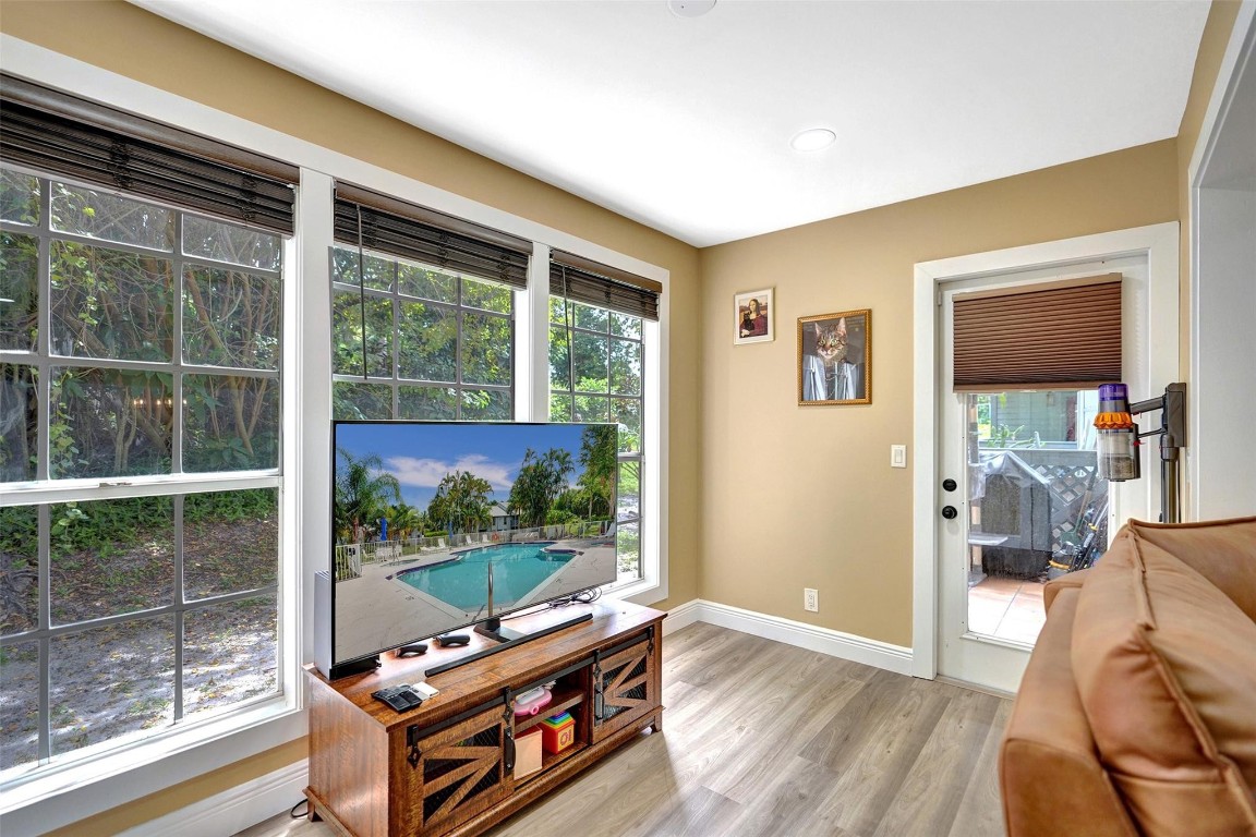 5063 Heatherhill Ln 20