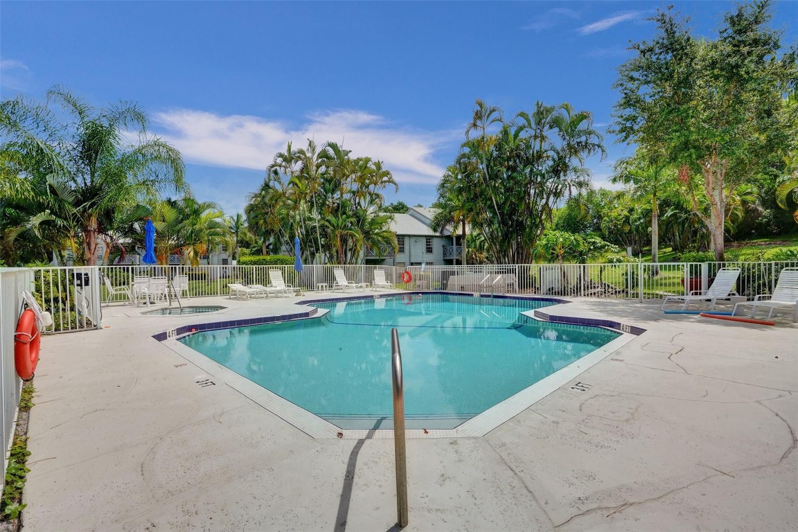 5063 Heatherhill Ln 20