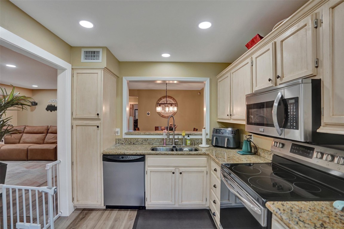 5063 Heatherhill Ln 20