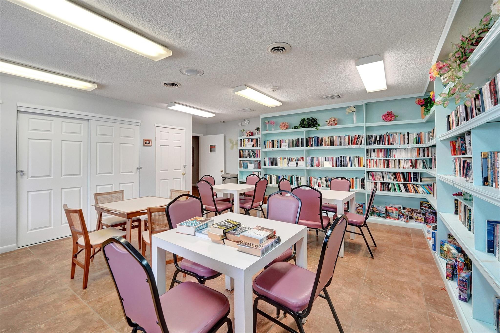 7817 Golf Circle Dr 106