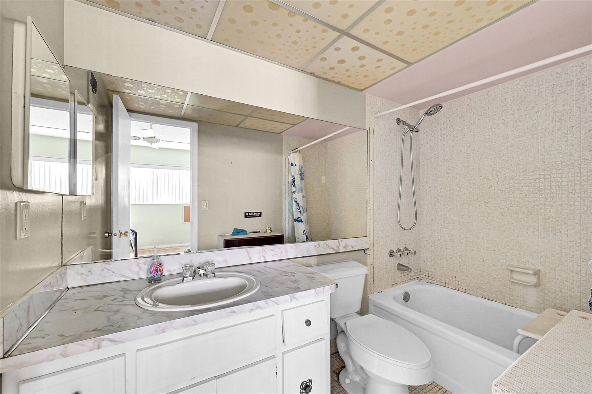 5141 W Oakland Park Blvd 211