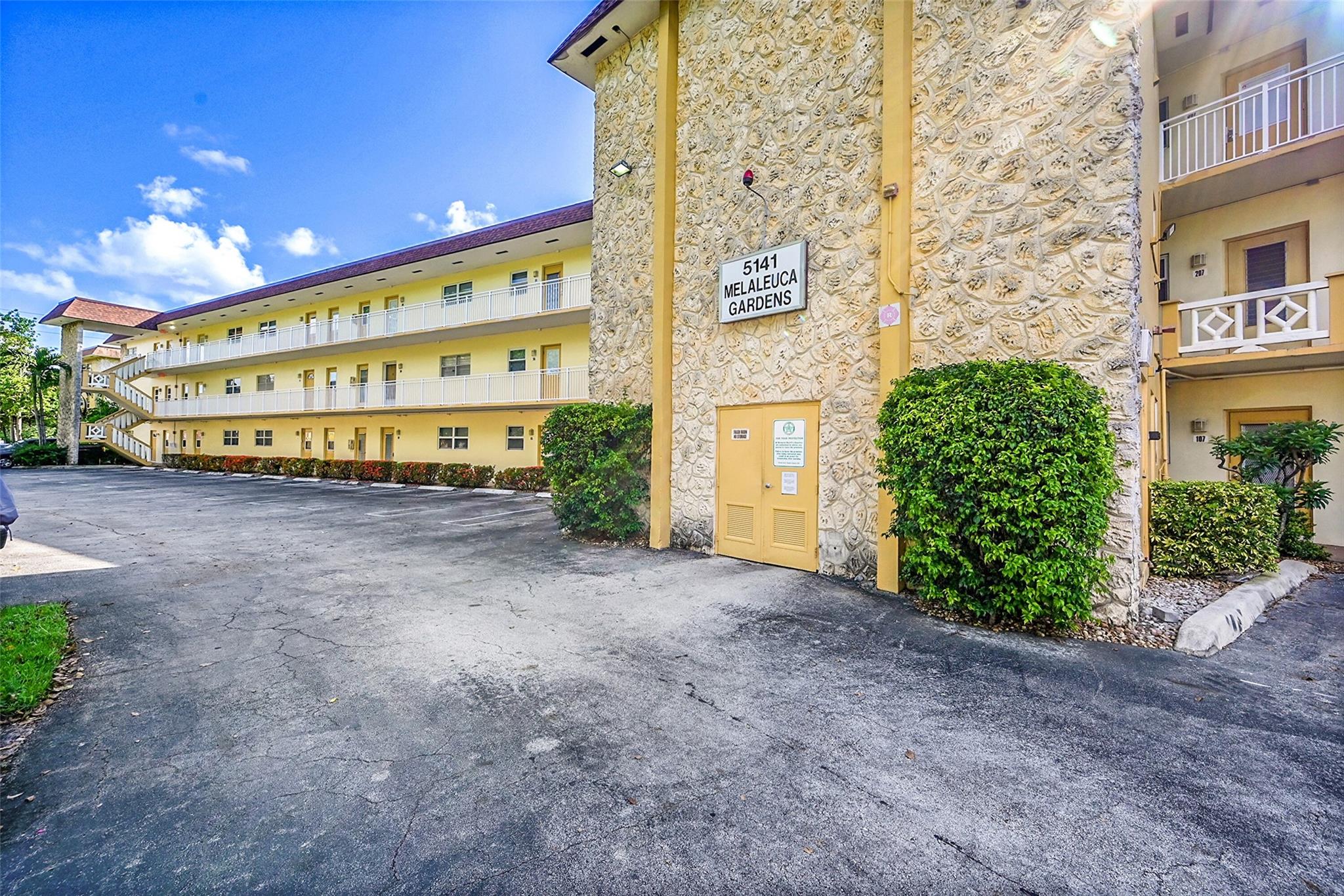 5141 W Oakland Park Blvd 211