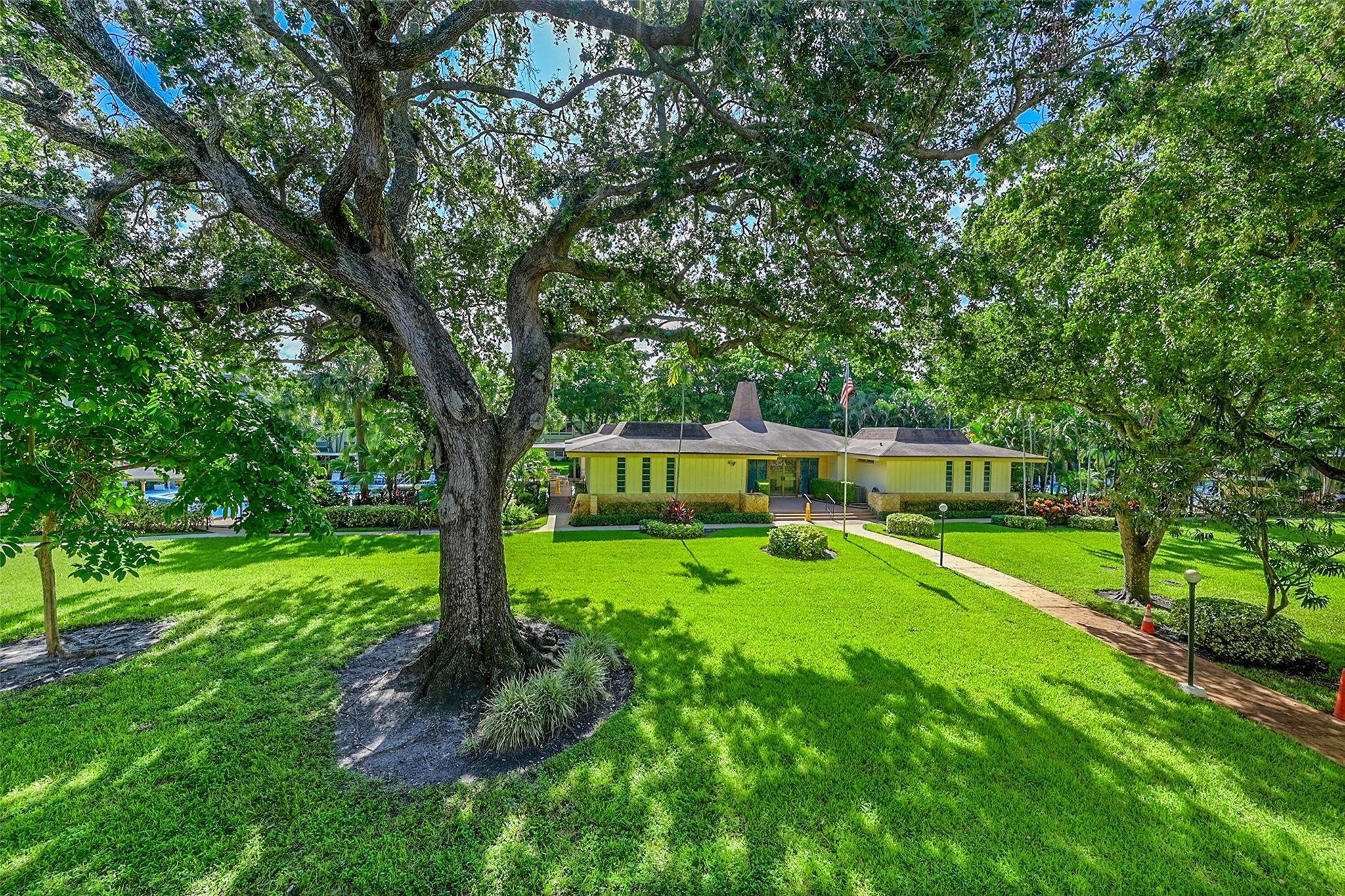 5141 W Oakland Park Blvd 211