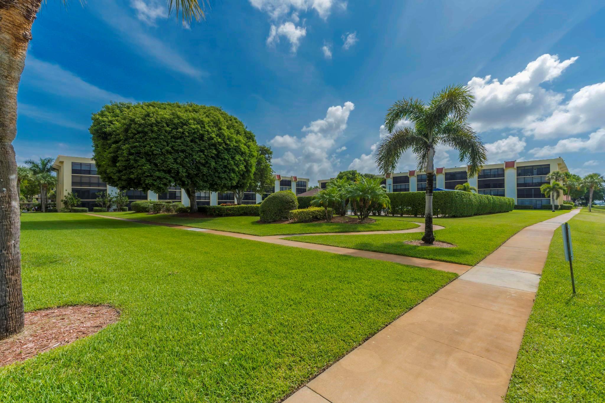 23380 Carolwood Ln 107