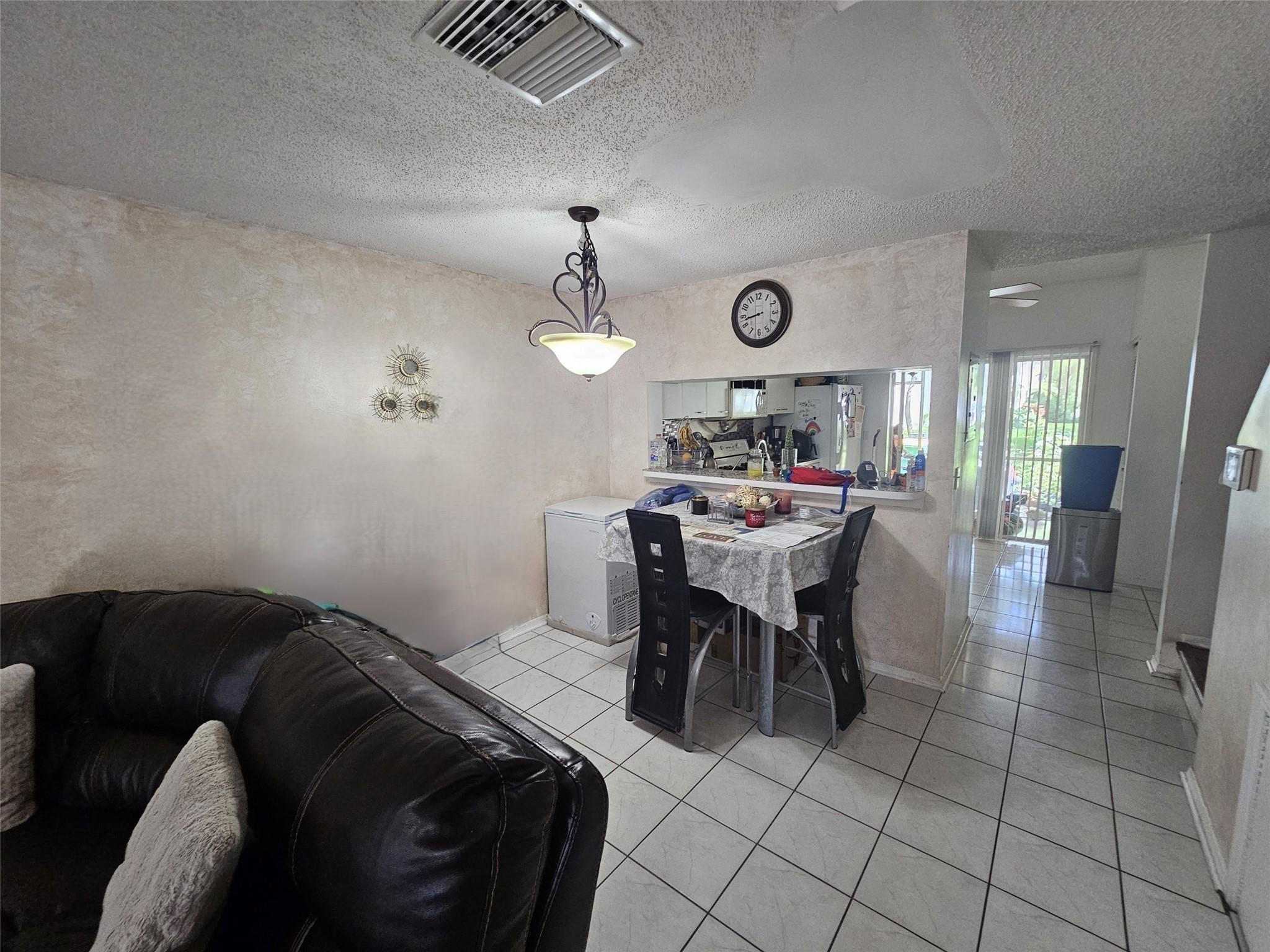 11011 Conch Ct