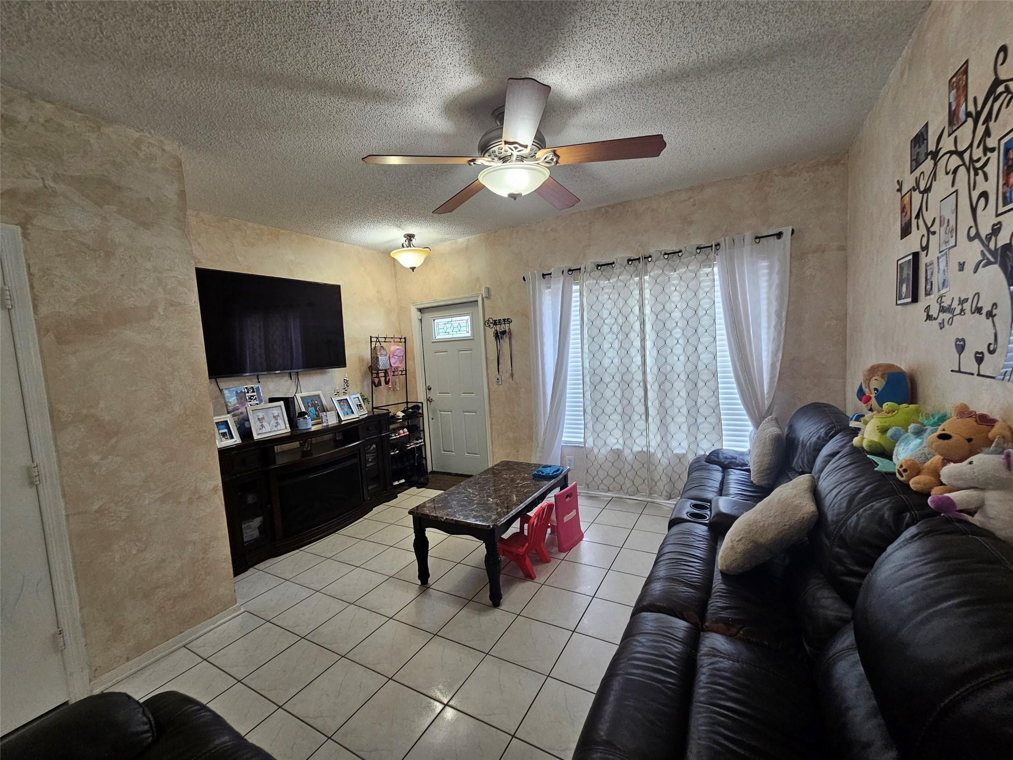 11011 Conch Ct