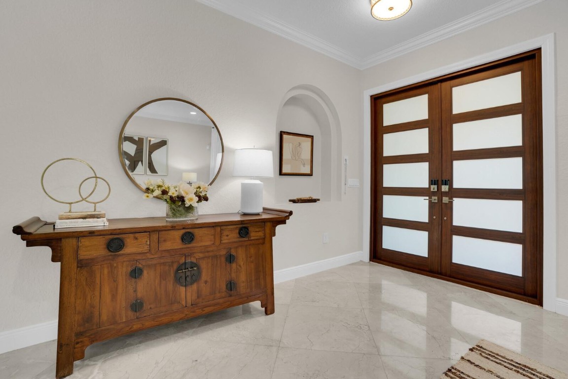 8829 N Woodgrove Ridge Ct