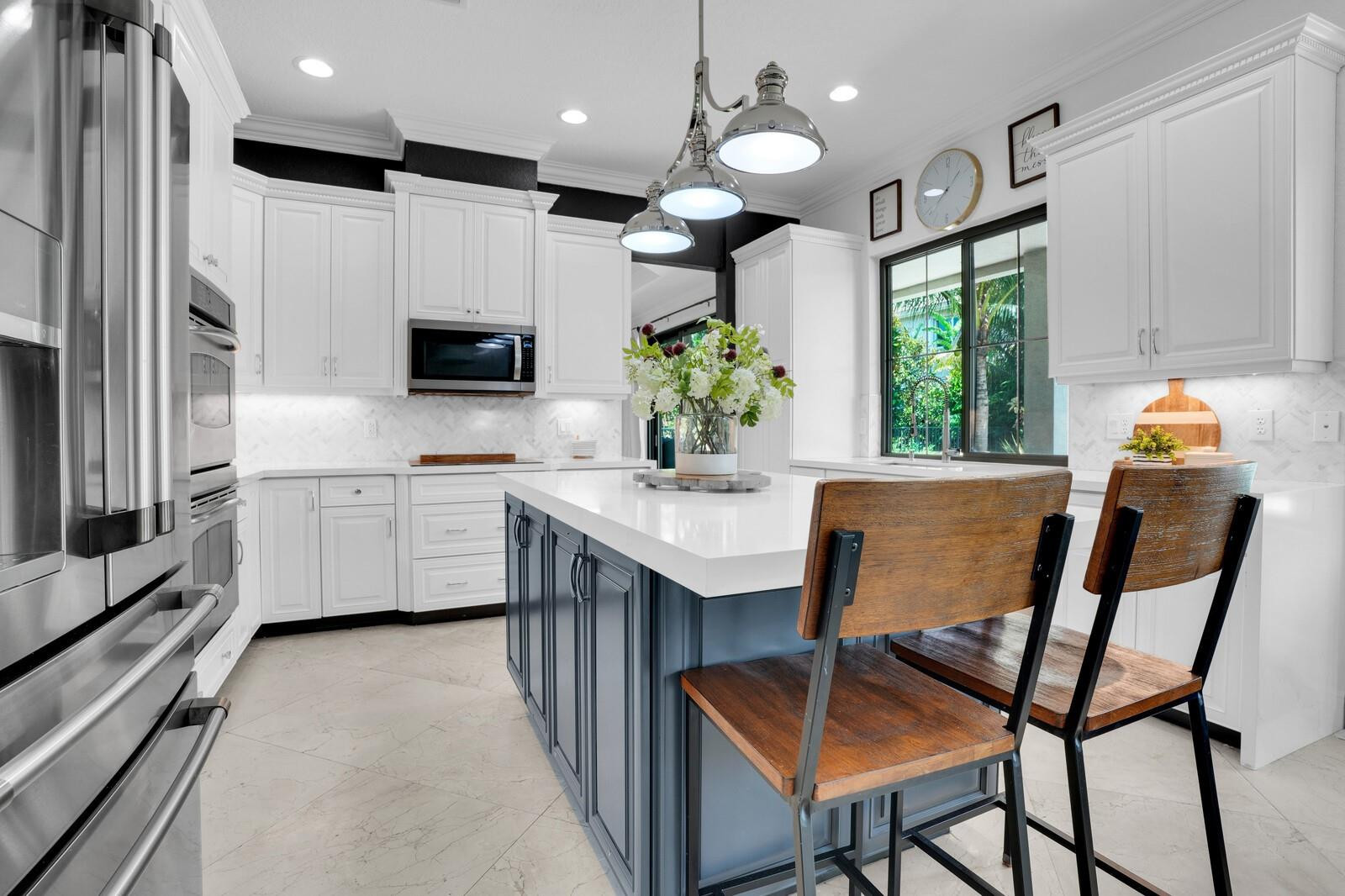 8829 N Woodgrove Ridge Ct