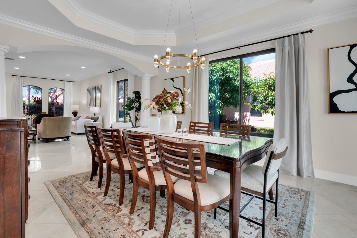 8829 N Woodgrove Ridge Ct