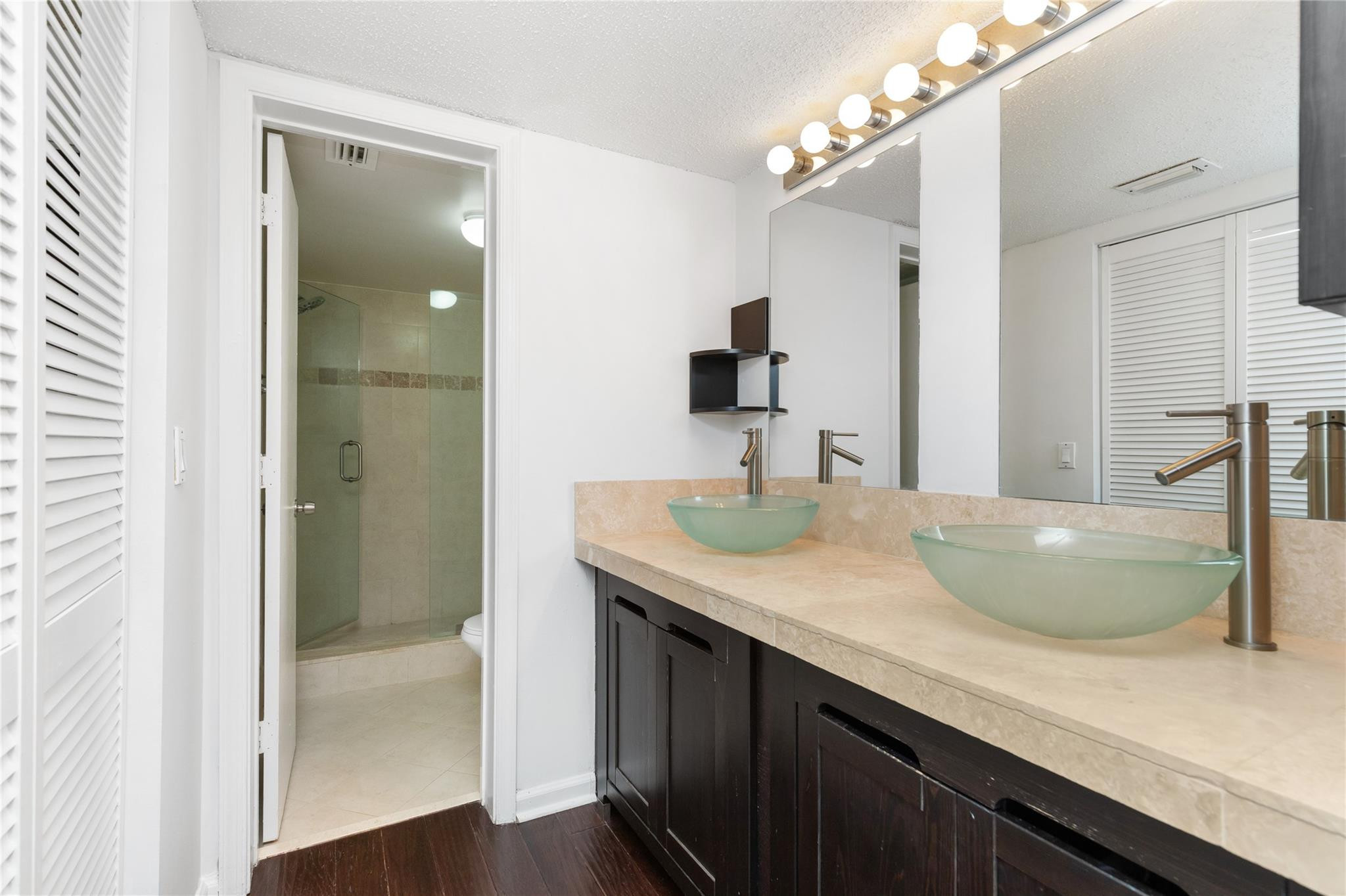 301 Congressional Way 301