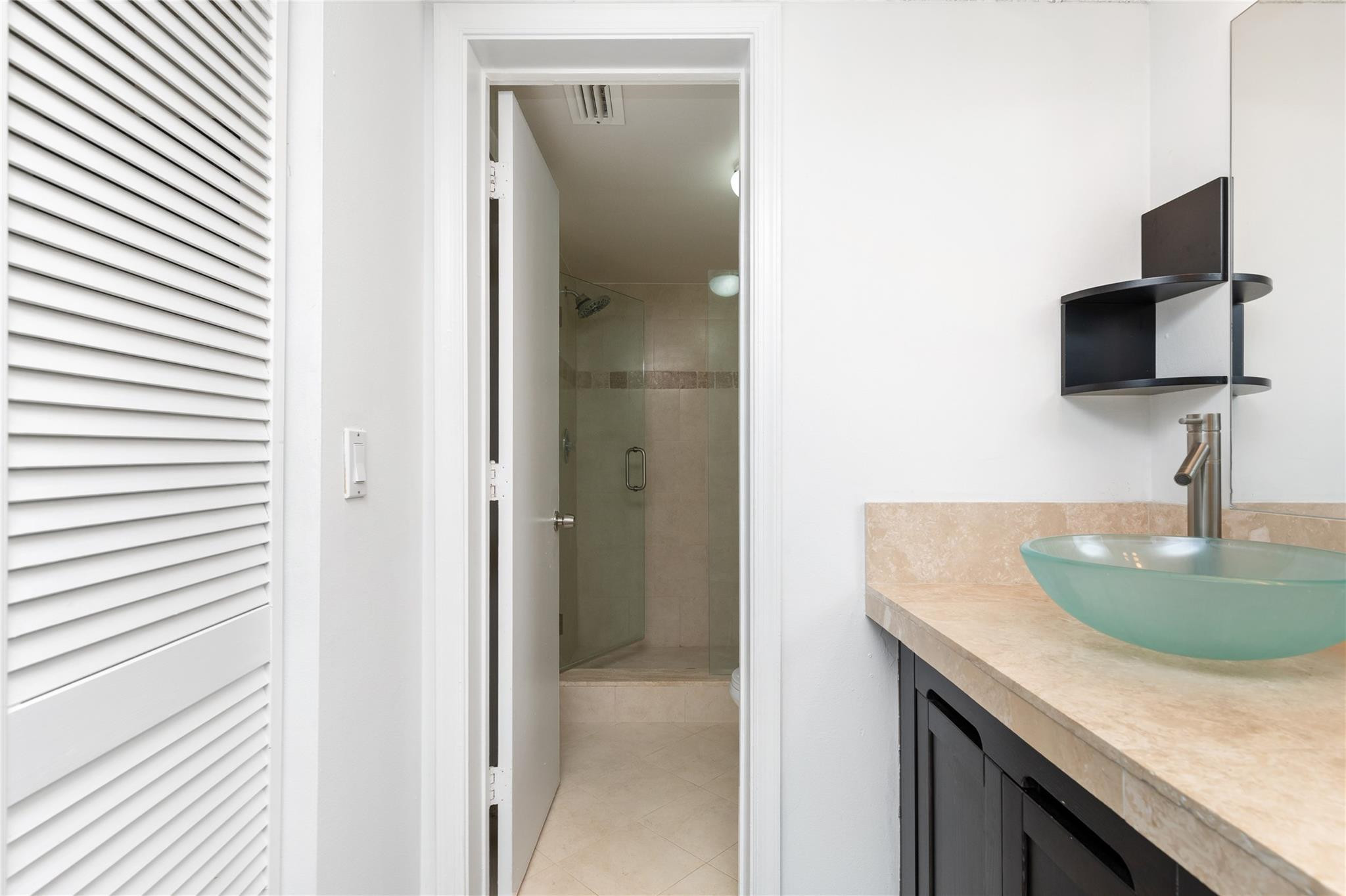 301 Congressional Way 301