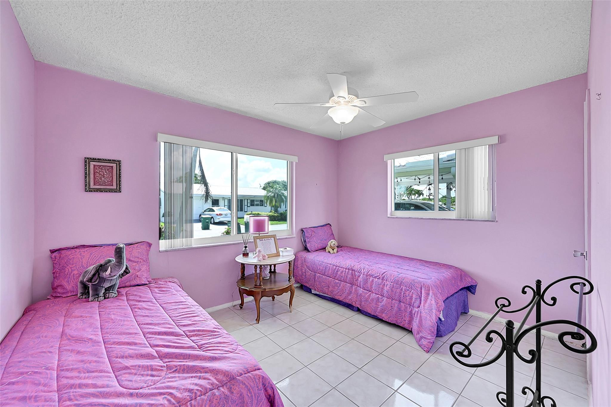 5811 NW 84th Ave