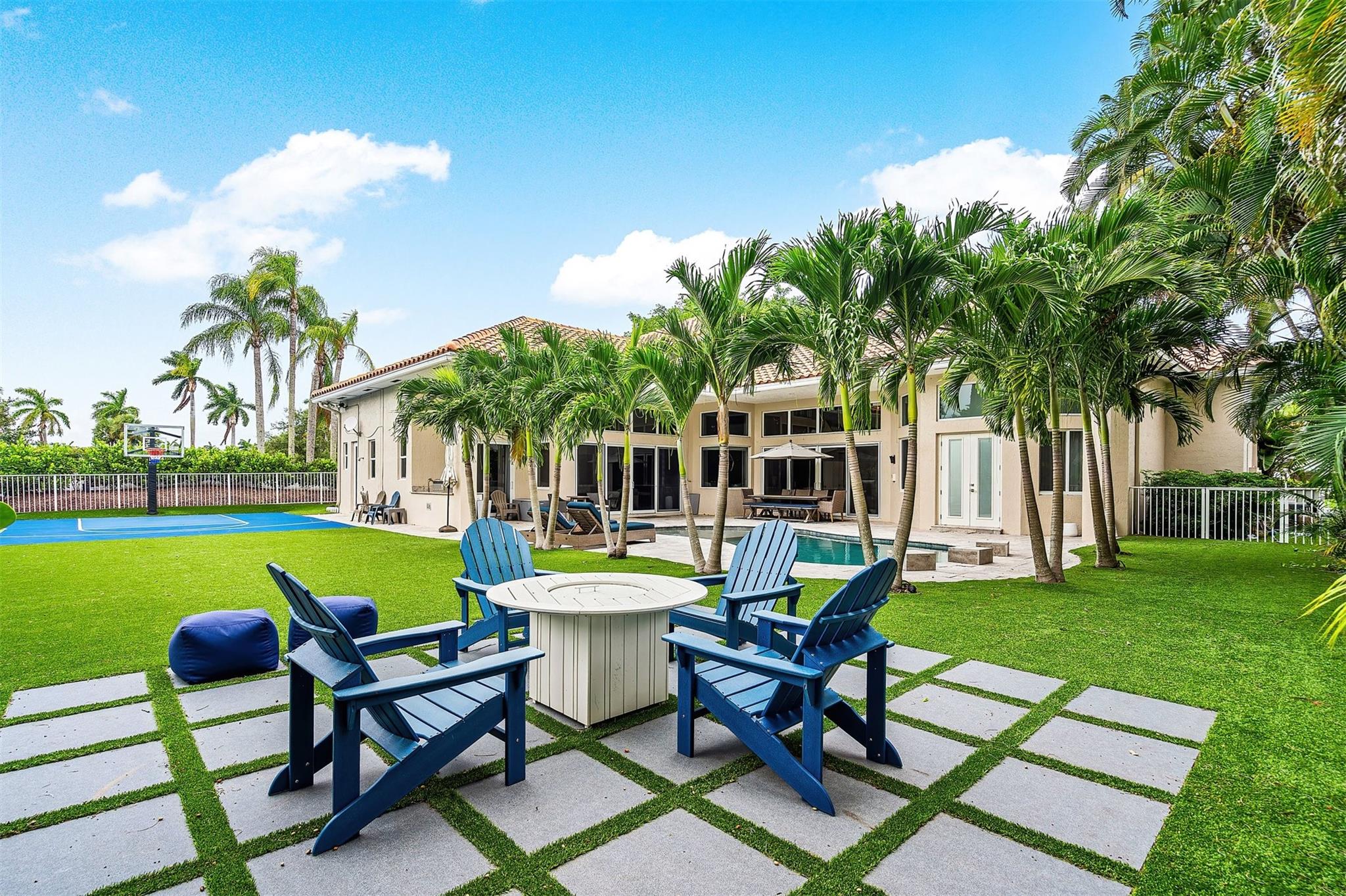 6599 NW 33rd Ave