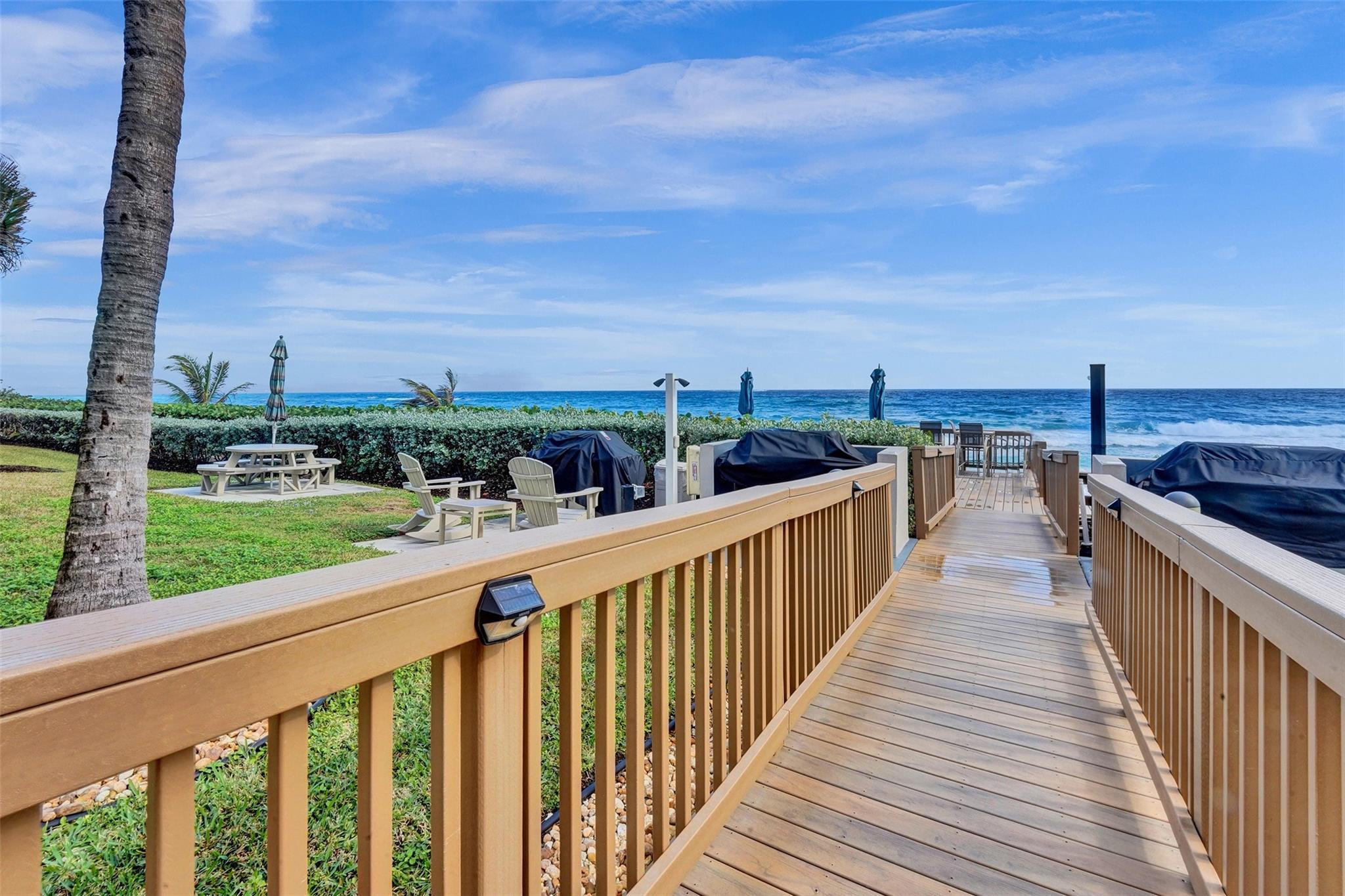 1149 Hillsboro Mile 904