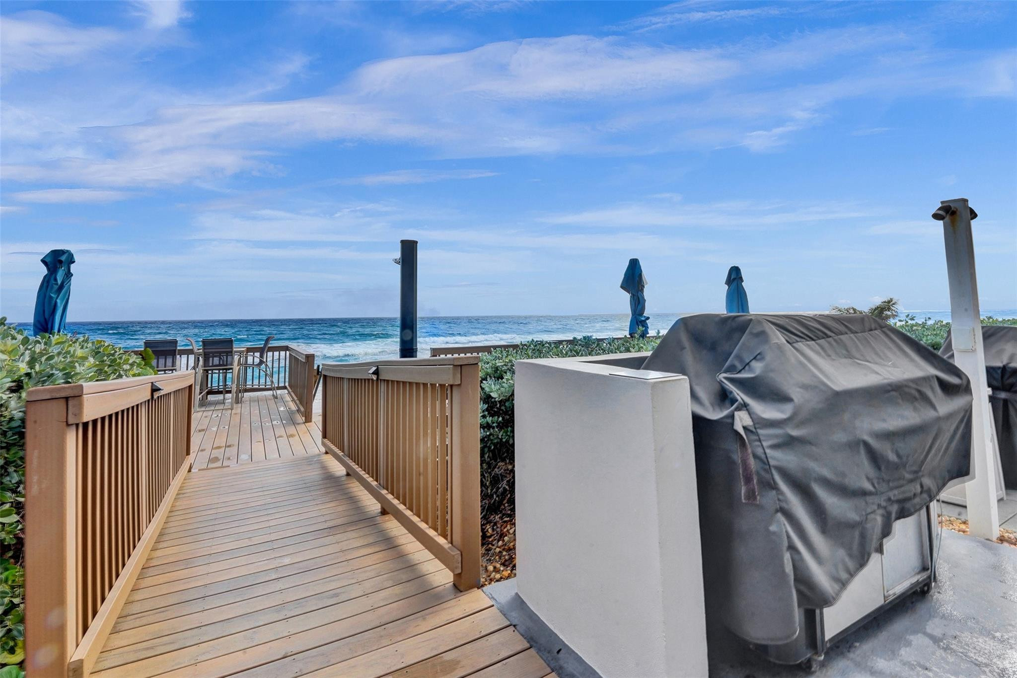 1149 Hillsboro Mile 904