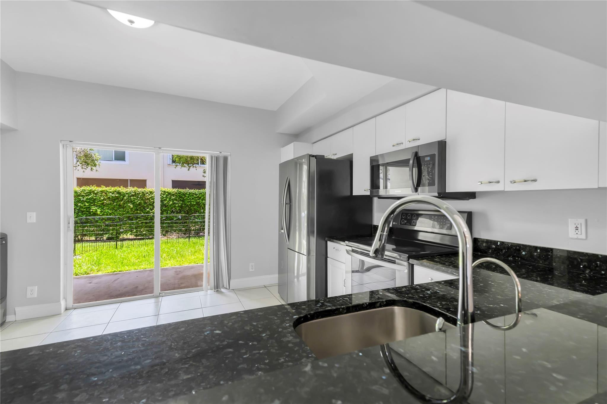 9968 NW 57th Manor 129